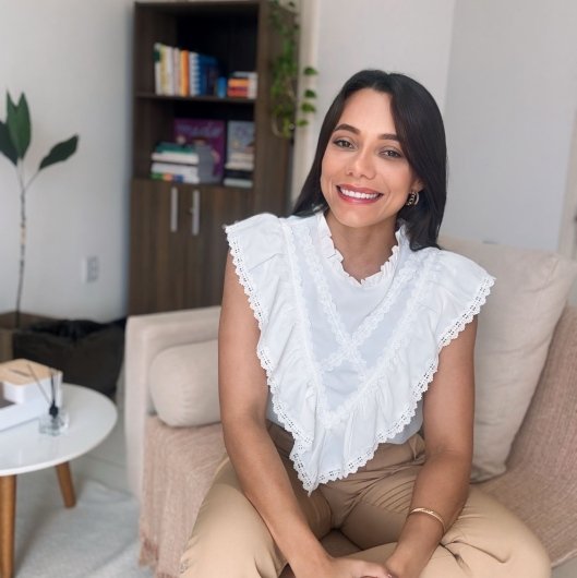 Dra. Tatiane Lopes