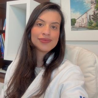 Dra. Bárbara Magalhães Munhoz