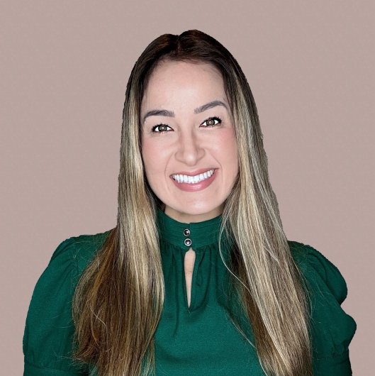 Dra. Karina Izumi Thichaki Barradas