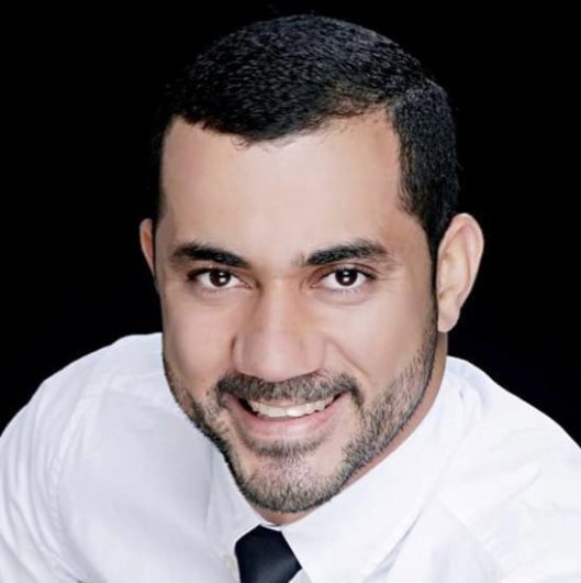 Dr. Carlos Ribeiro