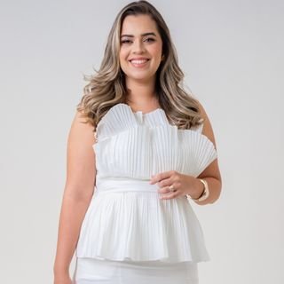 Dra. Daviany Lima