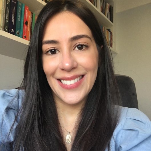 Dra. Sahâmia Martins Ribeiro