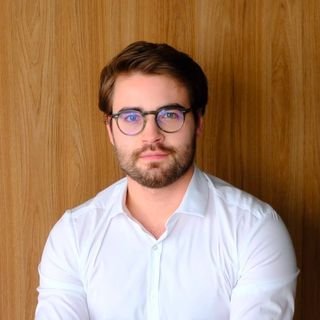 Dr. Rodrigo Gomes