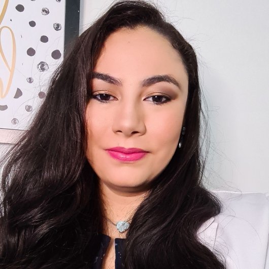 Dra. Caroline Pacheco Lima