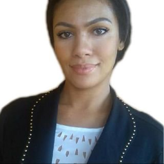 Dra. Amanda Rezende