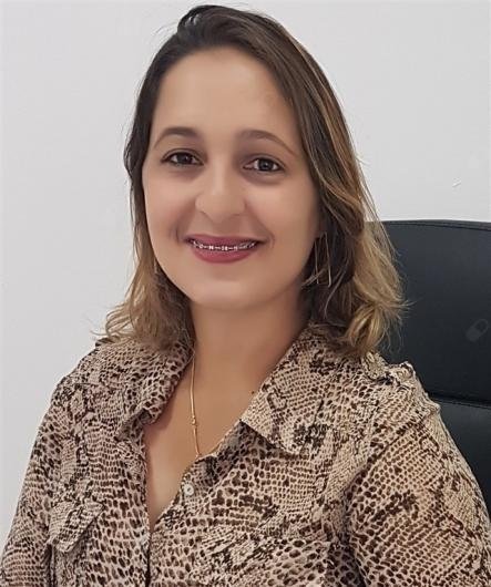 Aline Carvalho