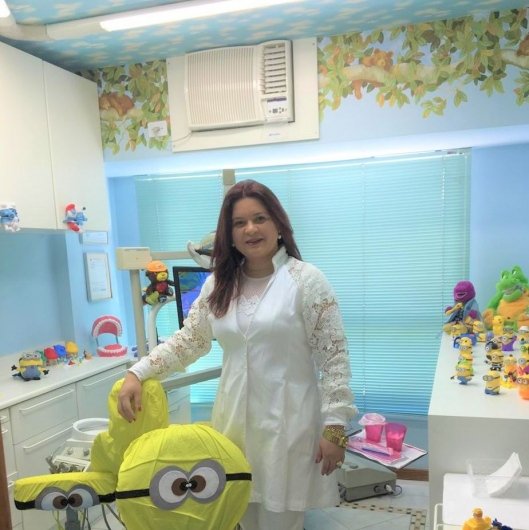 Dra. Silvia Patricia Neves