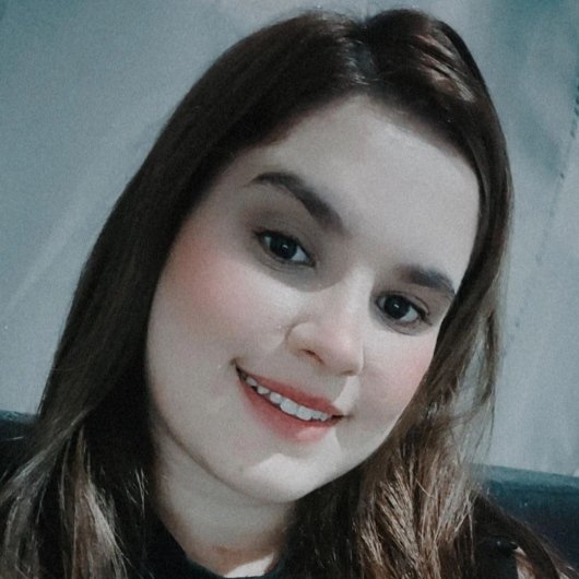 Dra. Alexia Caroline Almeida Costa