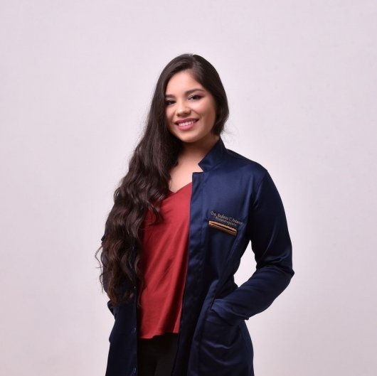Dra. Andreza T. Antunes