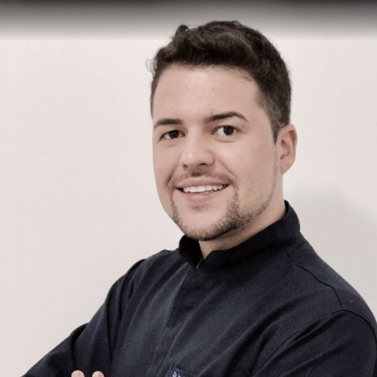 Dr. José Henrique Frare Morales