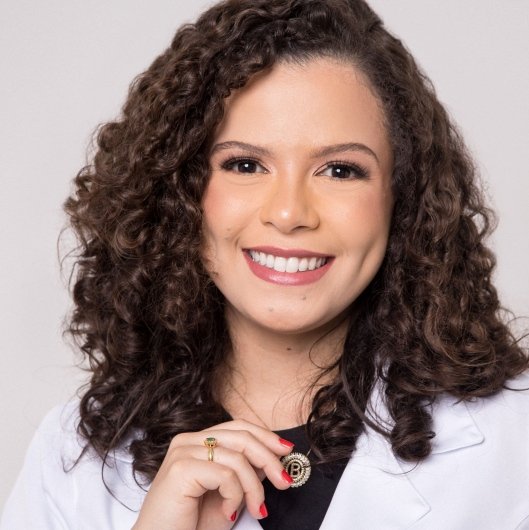 Bárbara Loureiro Lima