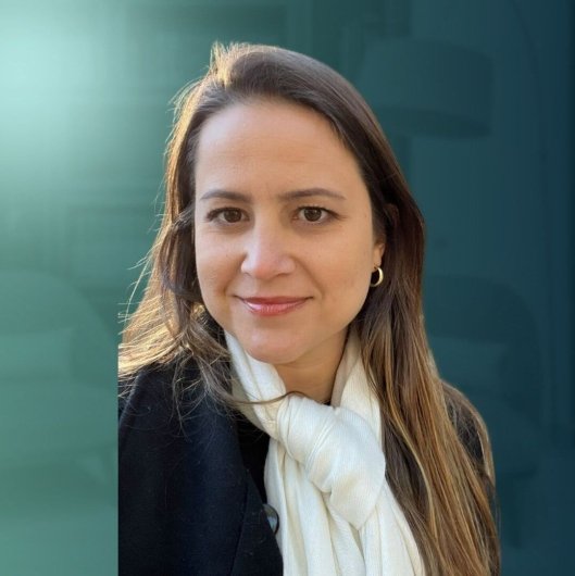 Dra. Fernanda Besnosoff