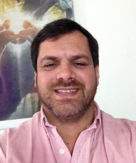 Dr. Paulo Henrique C. Araujo