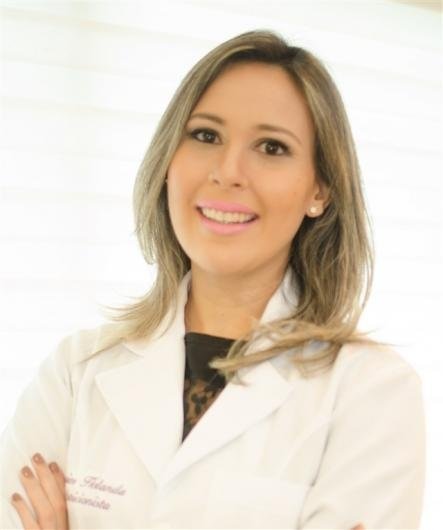 Karine Holanda