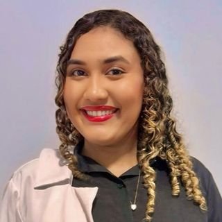 Dra. Danielle Martins da Costa
