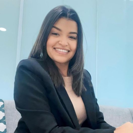 Dra. Estefany Brito