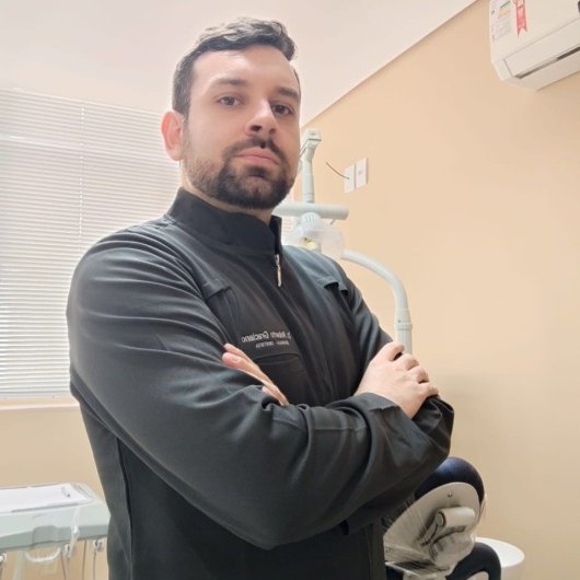 Dr. Roberto Graciano Bizz Junior
