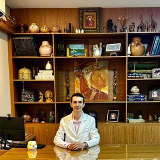 Dr. Bruno Favoretto