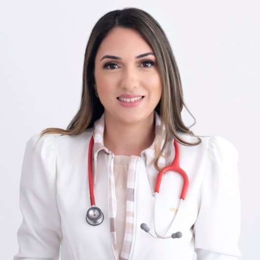 Dra. Juliane Feitosa Bezerra de Gusmão