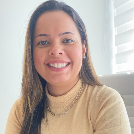 Dra. Kliciany Martins