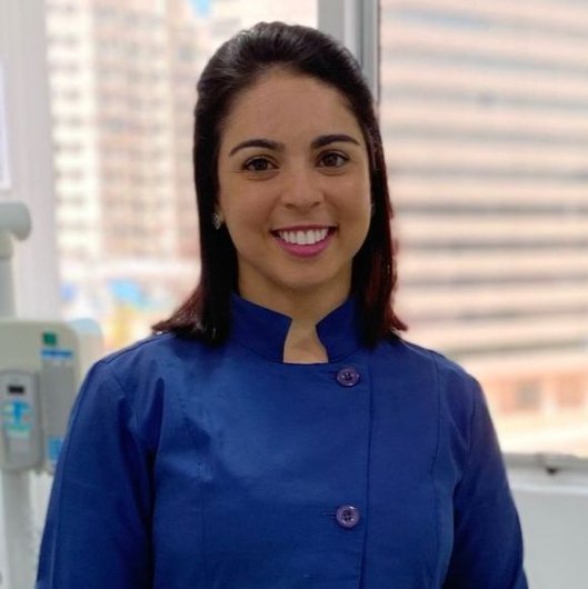 Dra. Paula Cardoso Pena