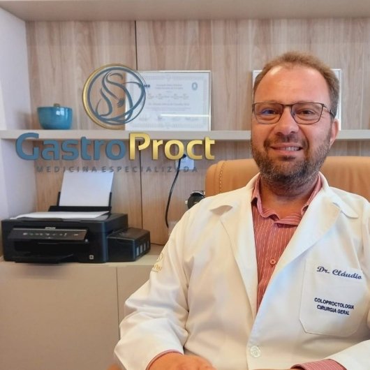 Dr. Claudio Marcio De Carvalho Silva