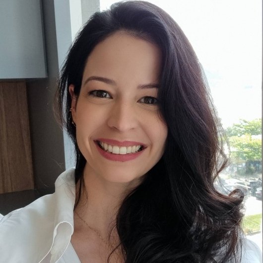 Dra. Sara Pereira Leite Lima