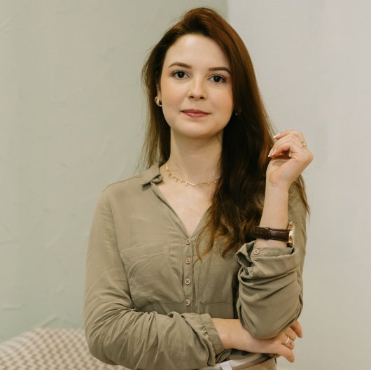 Dra. Ariele Cristina Fiori