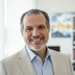 Dr. Mauricio Erwin Puhler Resende