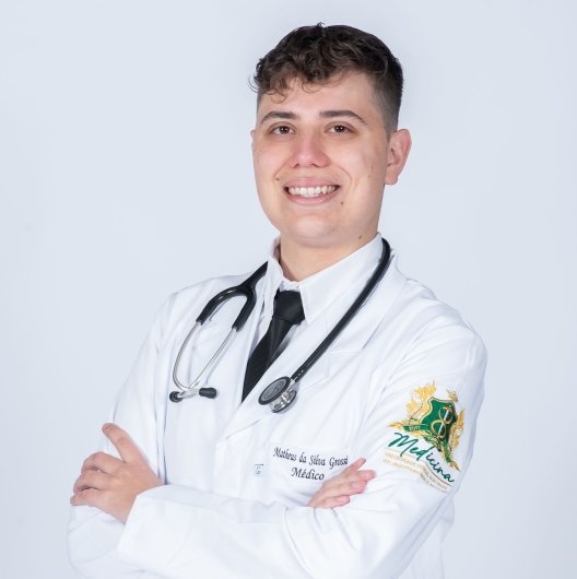 Dr. Matheus Grossi