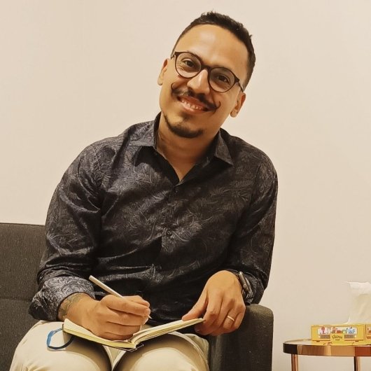 Dr. Marlon Santana