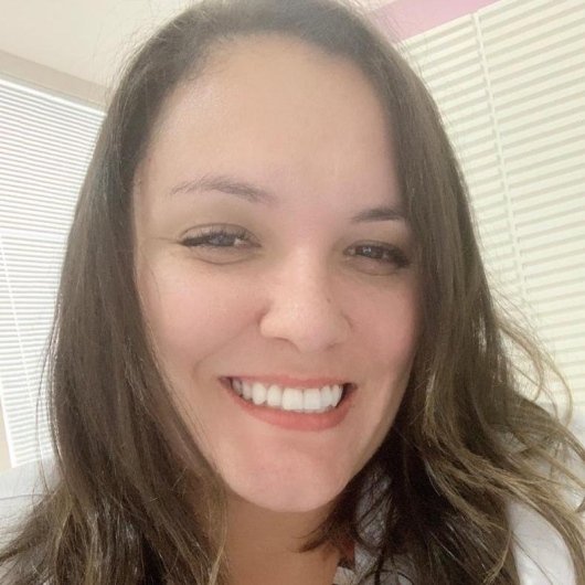 Ana Paula Alves Lima Santos