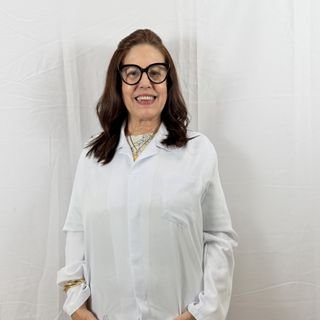 Dra. Sandra Siris de O. Faria