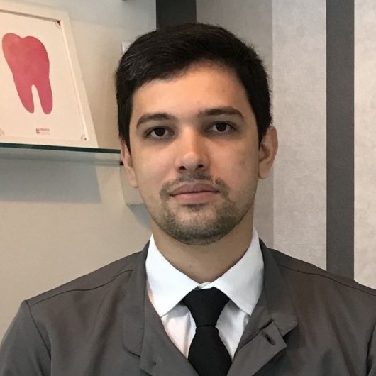 Dr. Pedro Sales