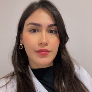 Dra. Amanda Alves Rodrigues