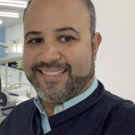 Dr. Cristiano Góes de Andrade