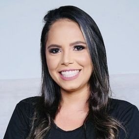 Dra. Renata Avelar