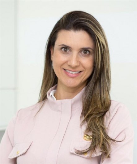 Dra. Mariana Chagas de Oliveira