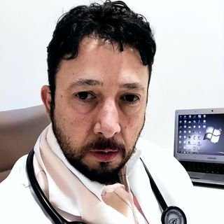 Dr. Claudio Alex Sandro de Aguiar