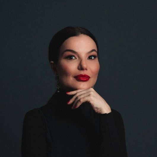Dra. Tatiane Viegas