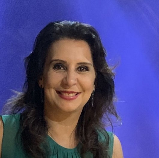 Dra. Alessandra Farão