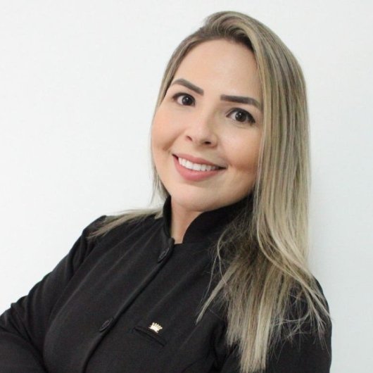 Dra. Cibelly Aravena