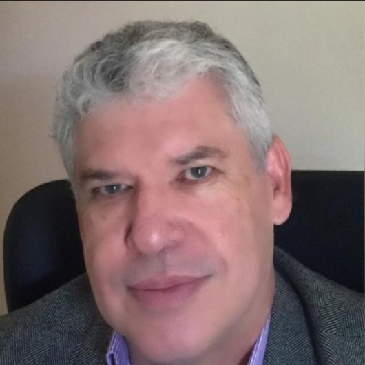 Dr. Tadeu D. Leite