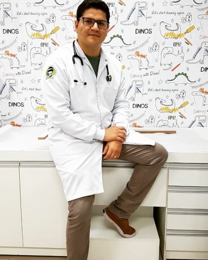 Dr. Jhony Winston de Sá Aredes