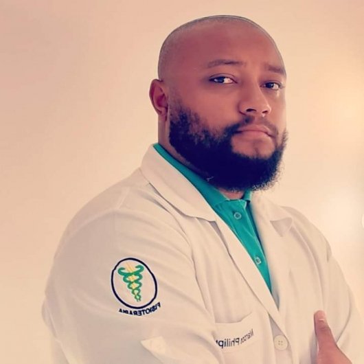 Dr. Dr. Marcos Philippe De Souza Araújo
