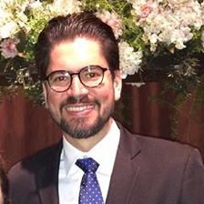 Dr. Marcelo Teixeira