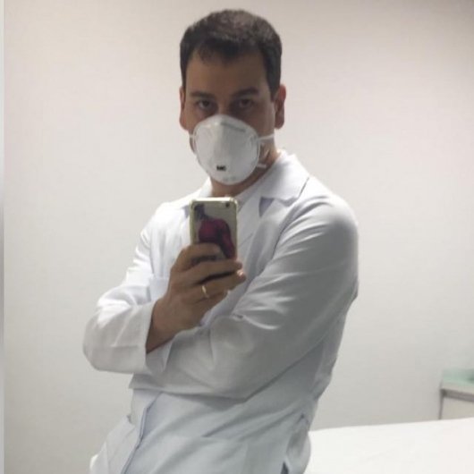 Dr. Michel Perroti