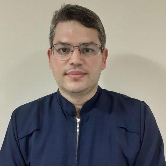 Dr. Ernesto Gomes Santana