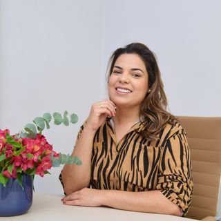 Dra. Bruna Costa Zampolli