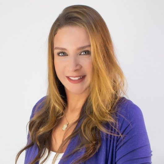 Dra. Samia Frazão